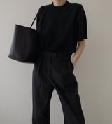 Essential Cashmere Tee — black