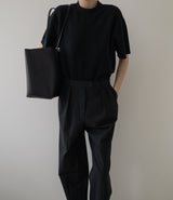 Essential Cashmere Tee — black